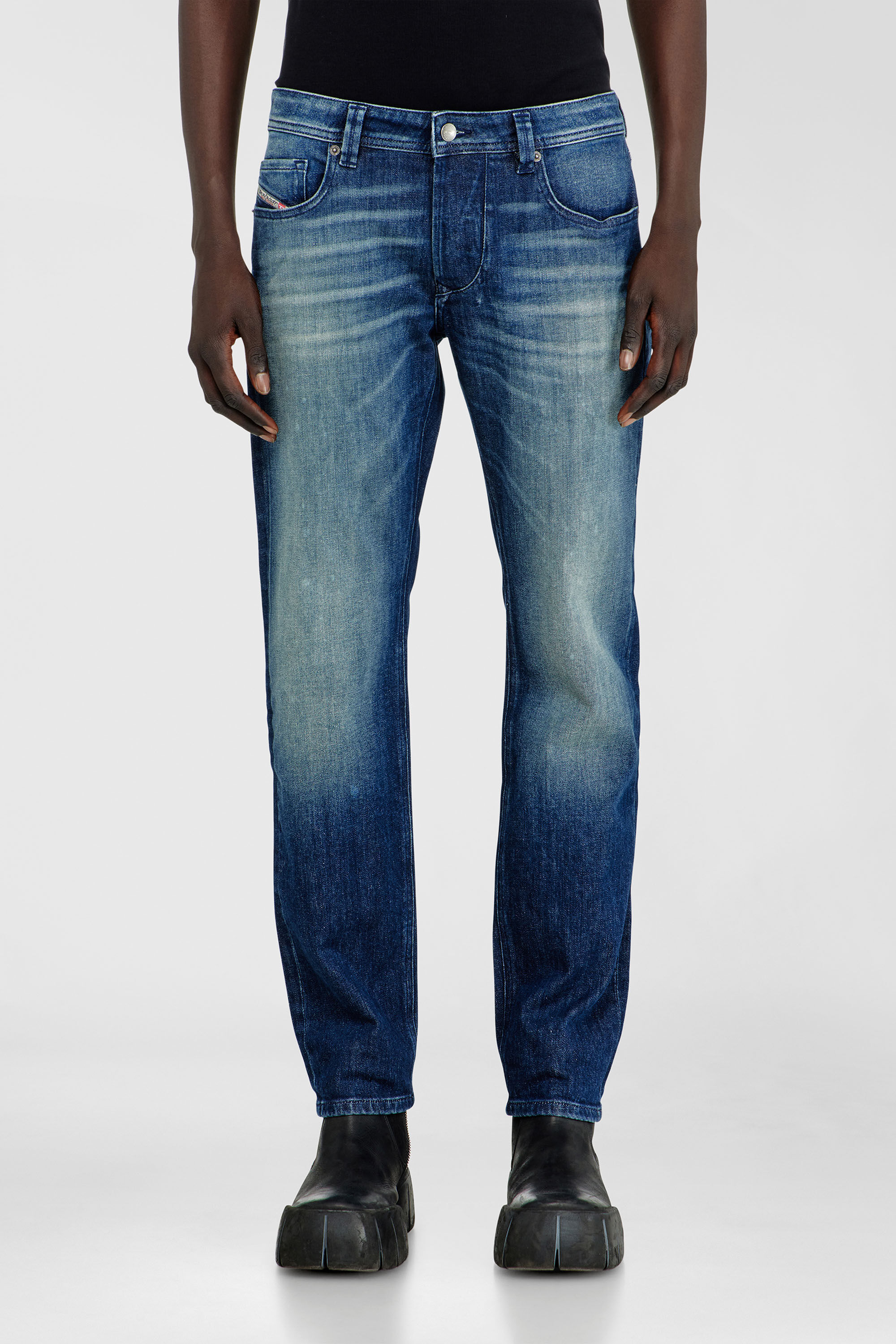 Diesel - Man's Regular Jeans 1986 Larkee-Beex 0KBBR, Dark Blue - 4