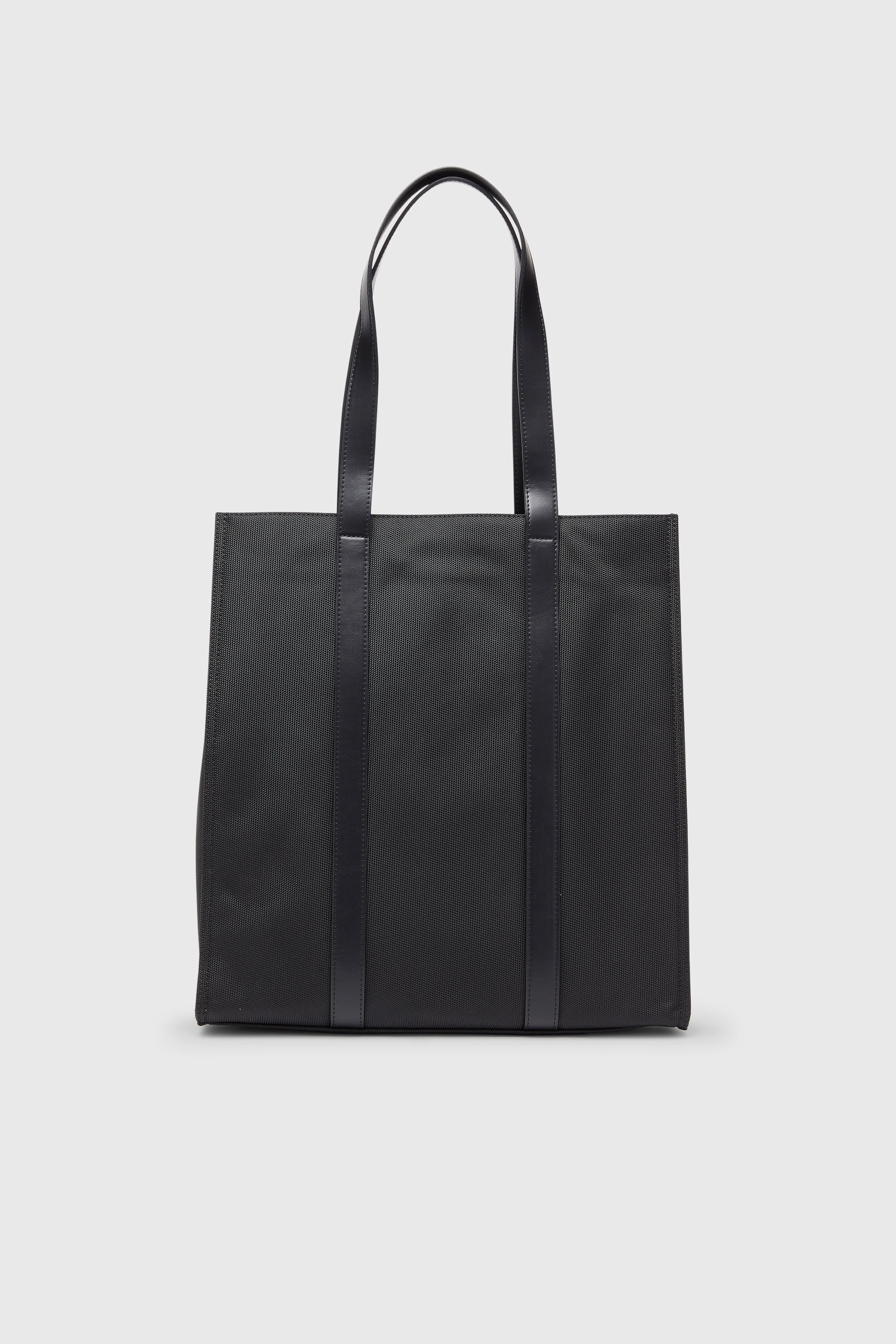 Diesel - MULTI-PKTS TOTE X, Unisex's Multi-Pkts - Shopping bag with flap pocket and zip in Black - 2