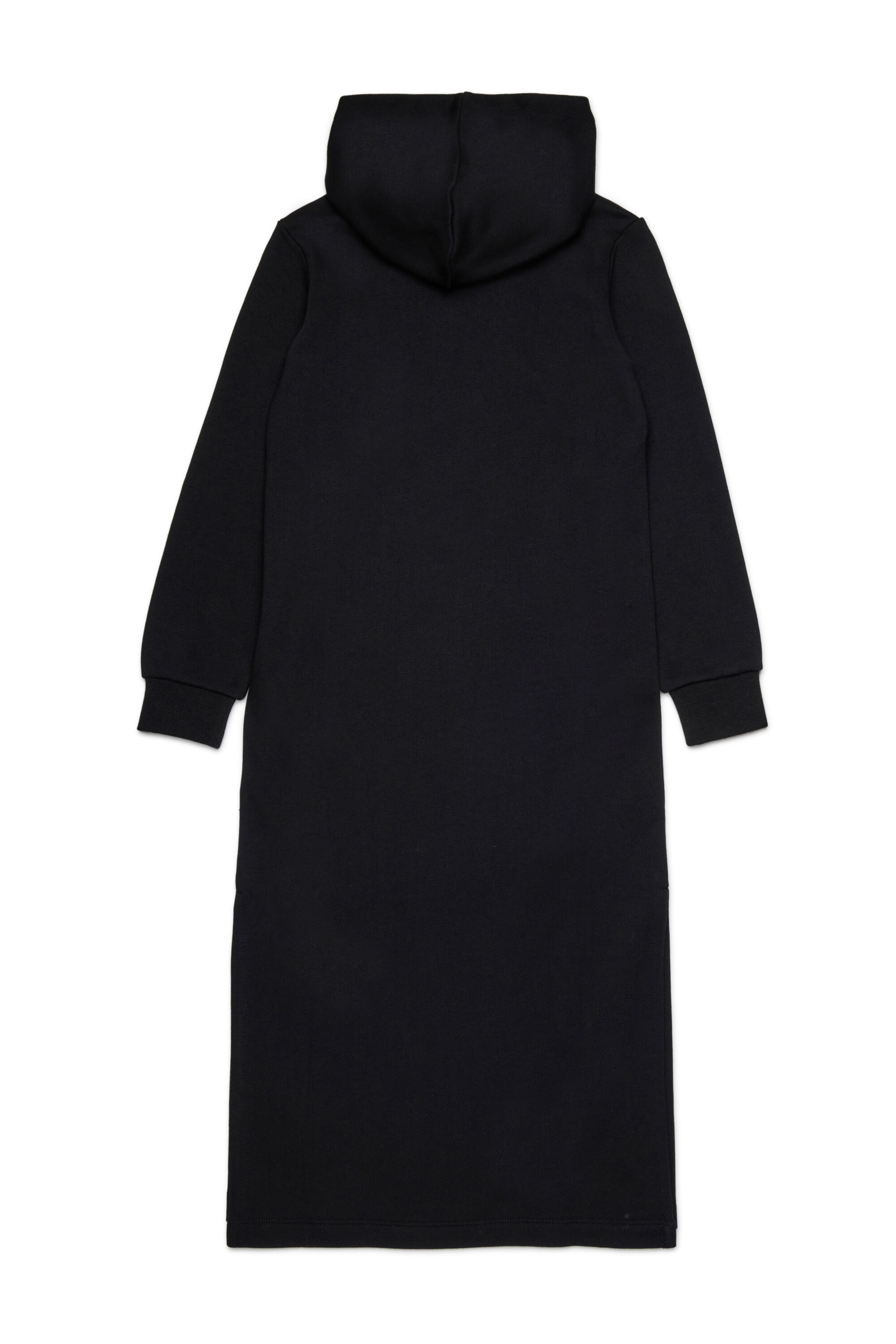 DYLA, Black