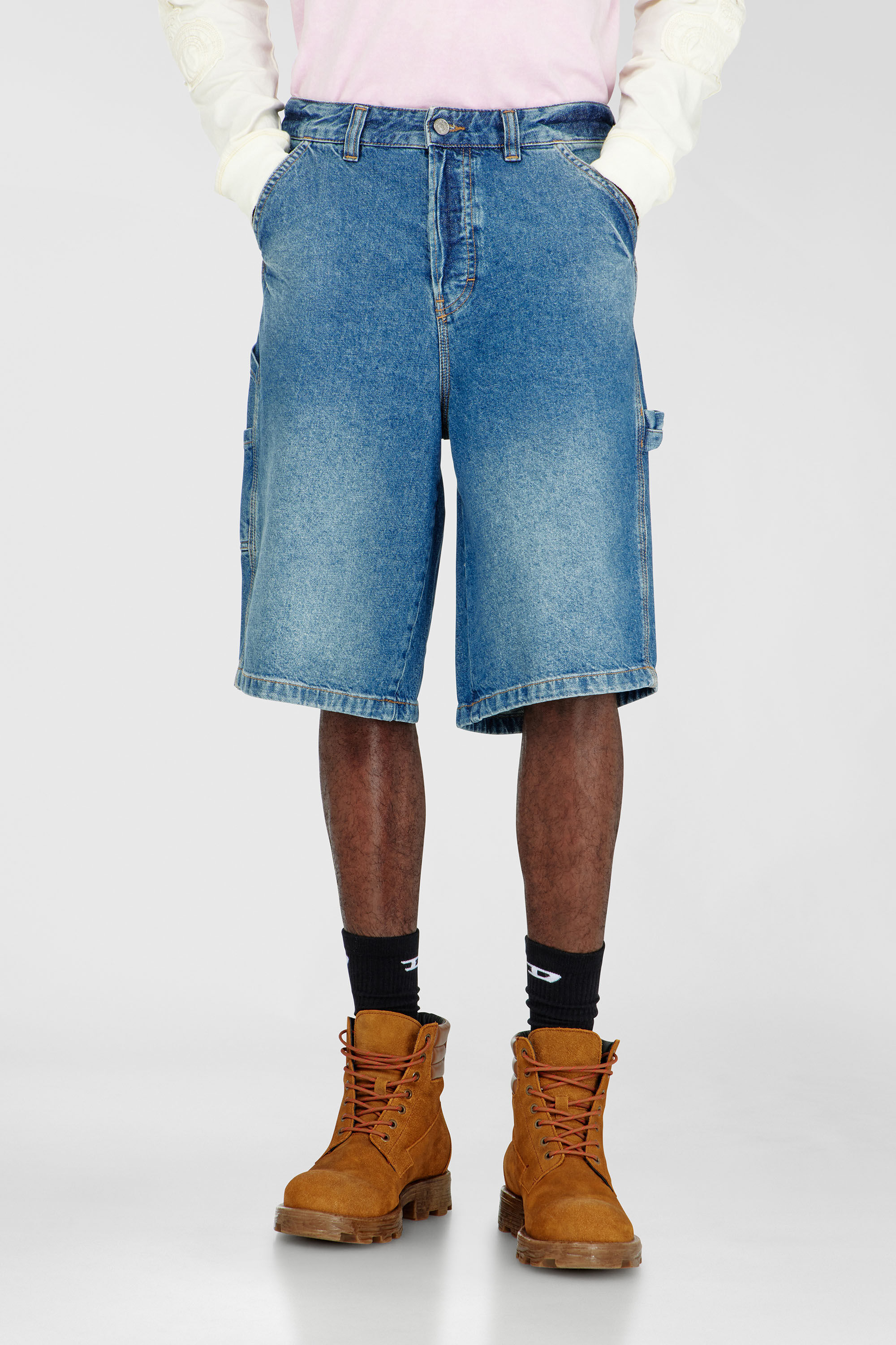 Diesel - D-LIVERY-W-SHORT, Man's Utility-style denim shorts in Medium blue - 3
