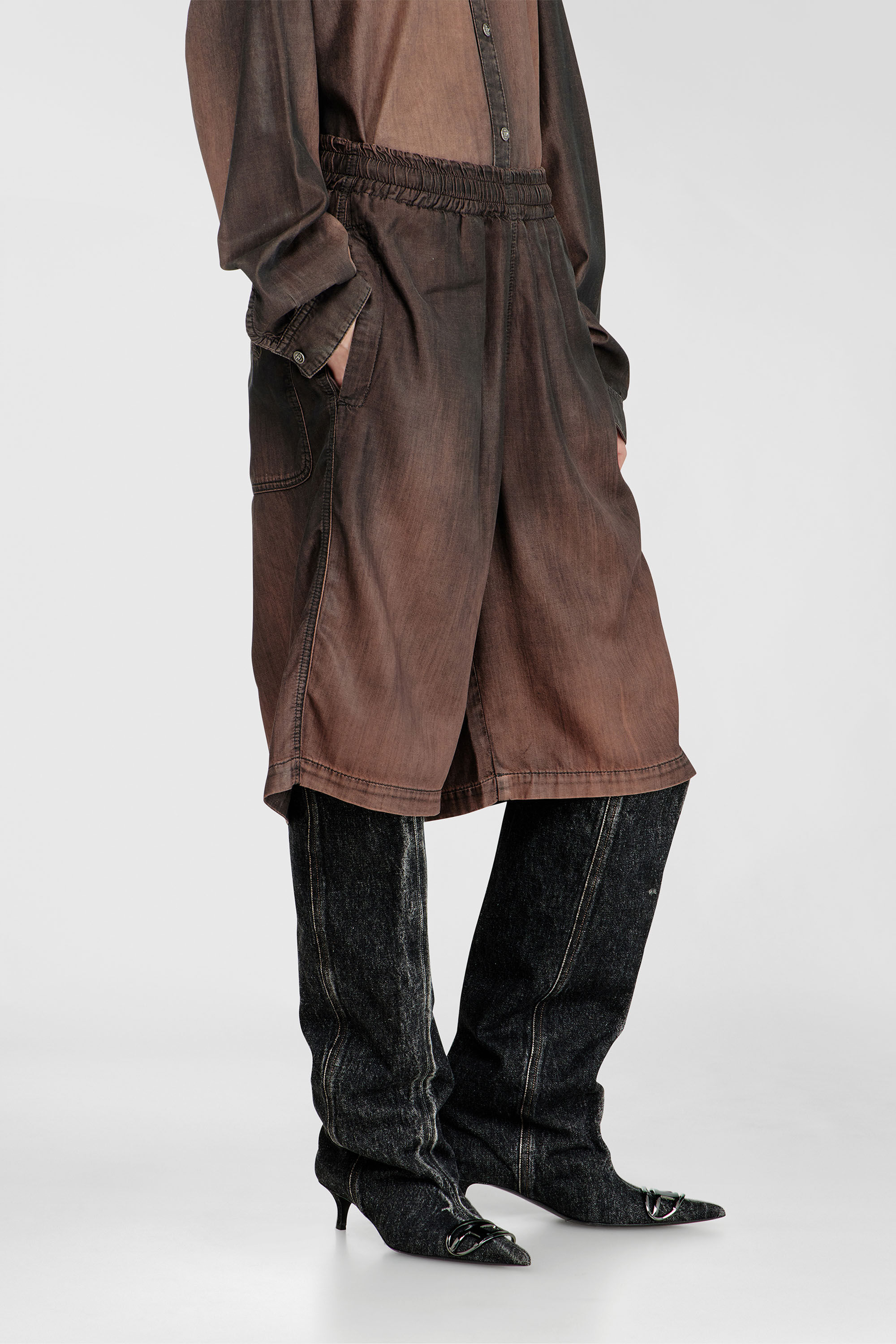 Diesel - D-RODER-SHORT-S, Unisex's Relaxed bermuda shorts in fluid coated denim in Brown - 5