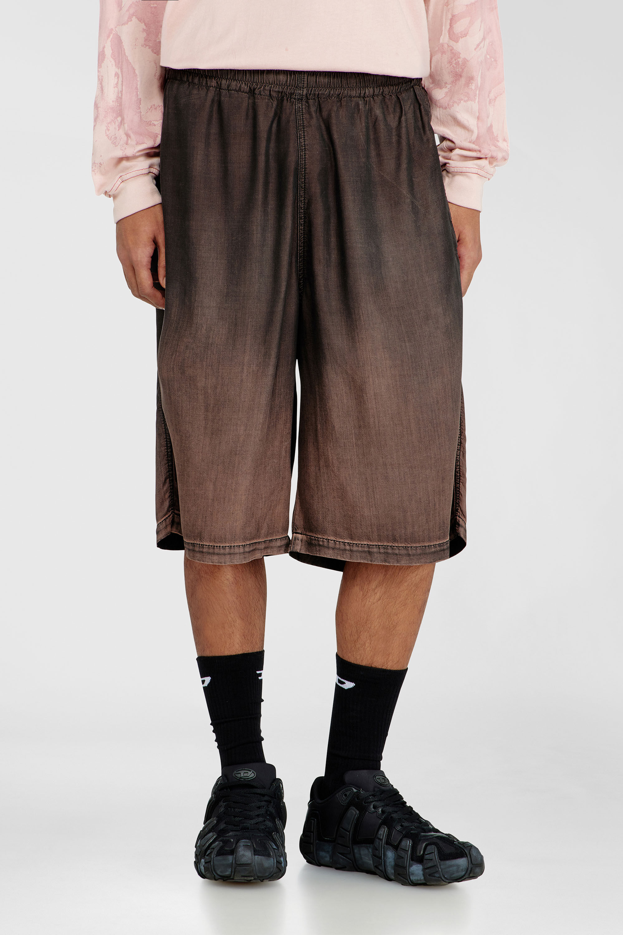 Diesel - D-RODER-SHORT-S, Unisex's Relaxed bermuda shorts in fluid coated denim in Brown - 3