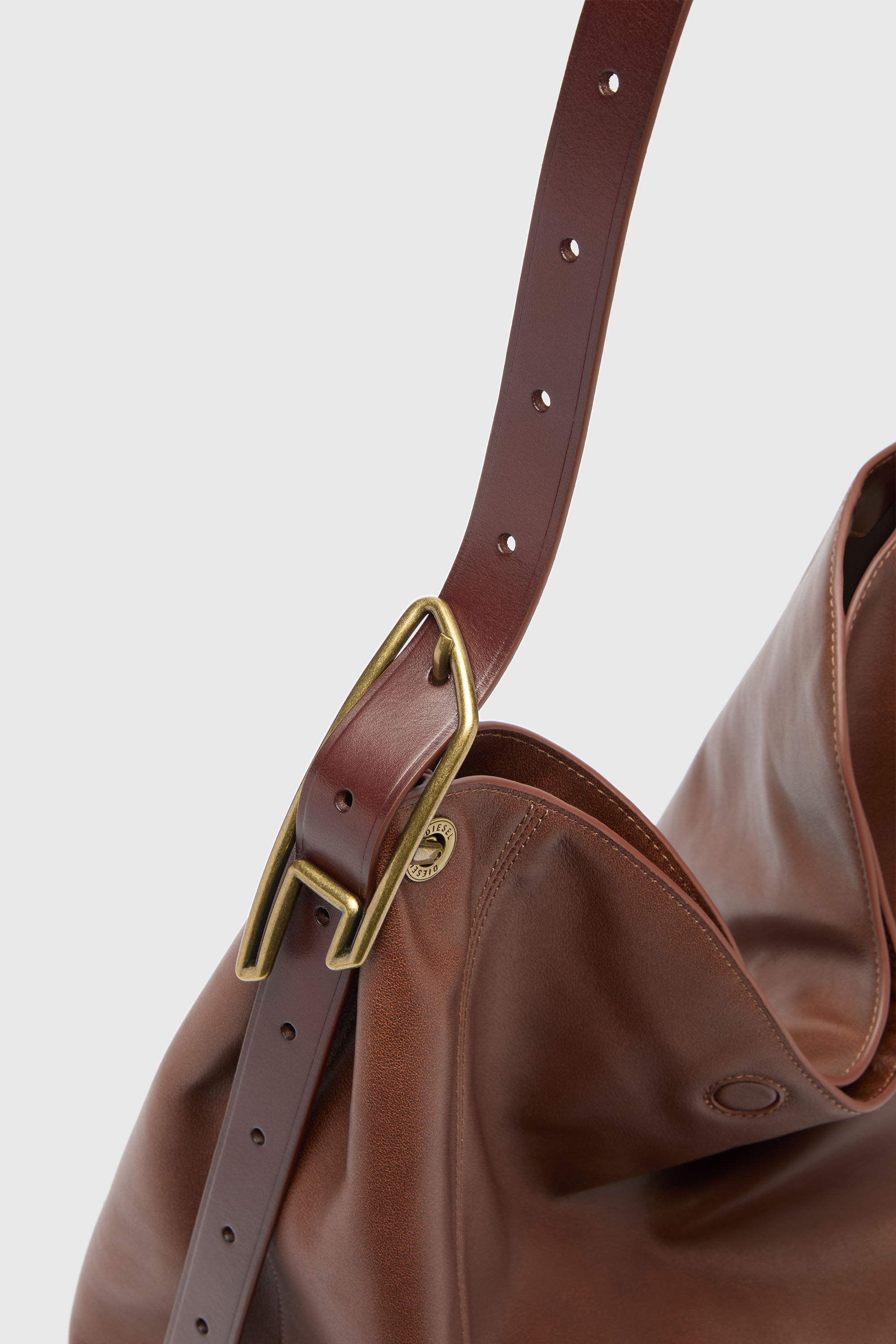 Diesel - D-LINE HOBO L, Woman's D-Line-Hobo bag in leather in Dark Brown - 5