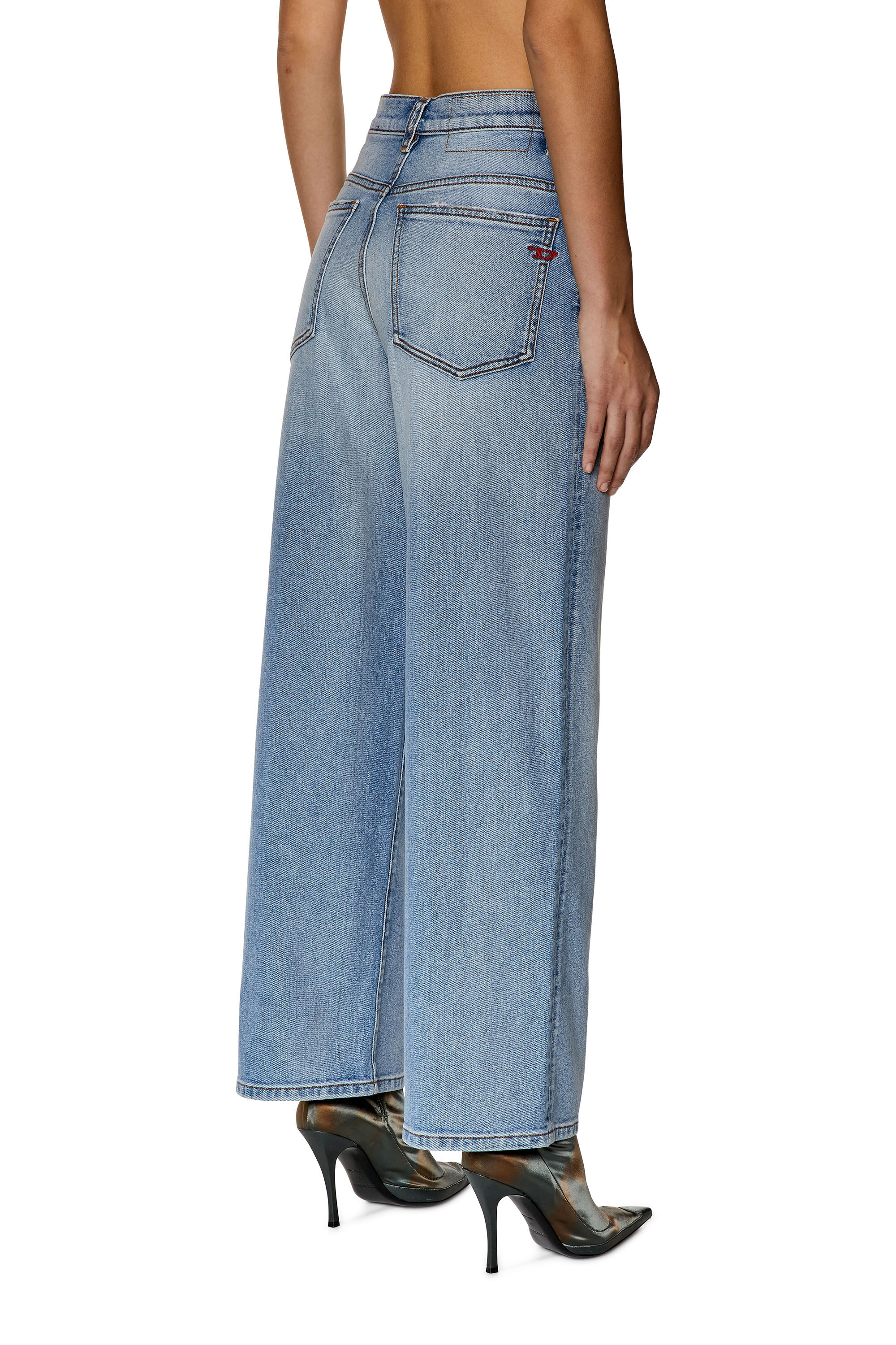 Diesel - Bootcut and Flare Jeans 2000 Widee 0AJAT, Light Blue - Image 4