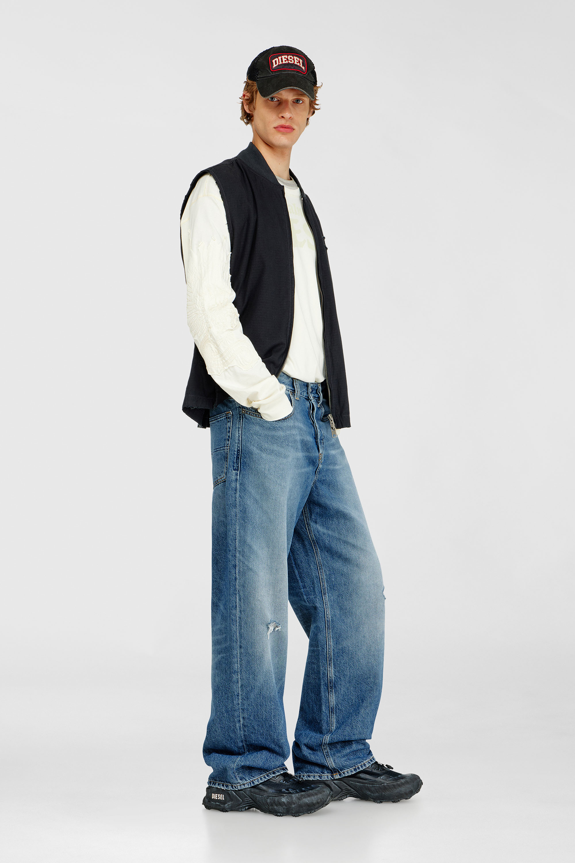 Relaxed Jeans Low Waist 2001 D-Macro