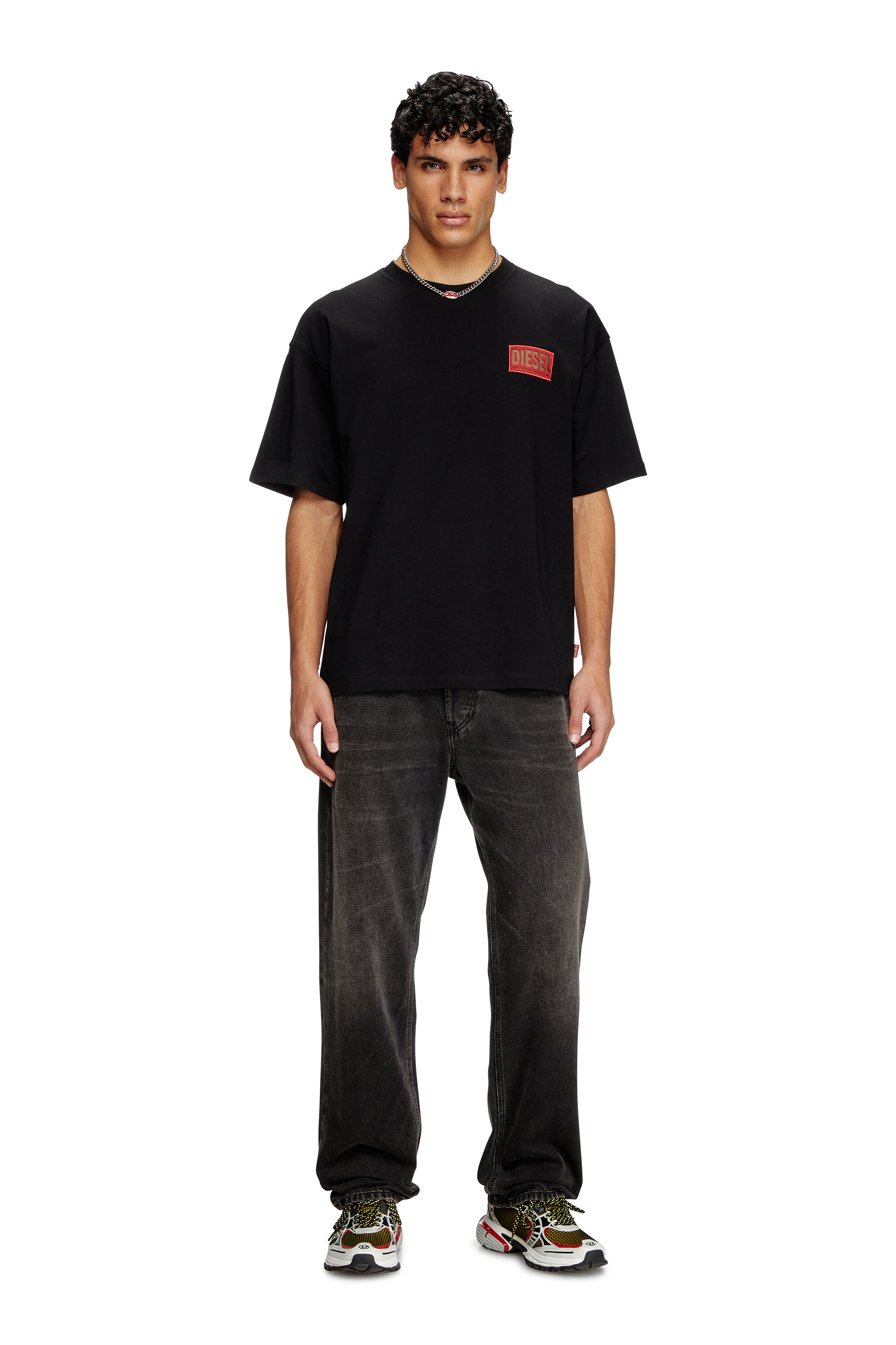Diesel - T-BOXT-R31, Man's T-shirt with logo patch in Black - 1