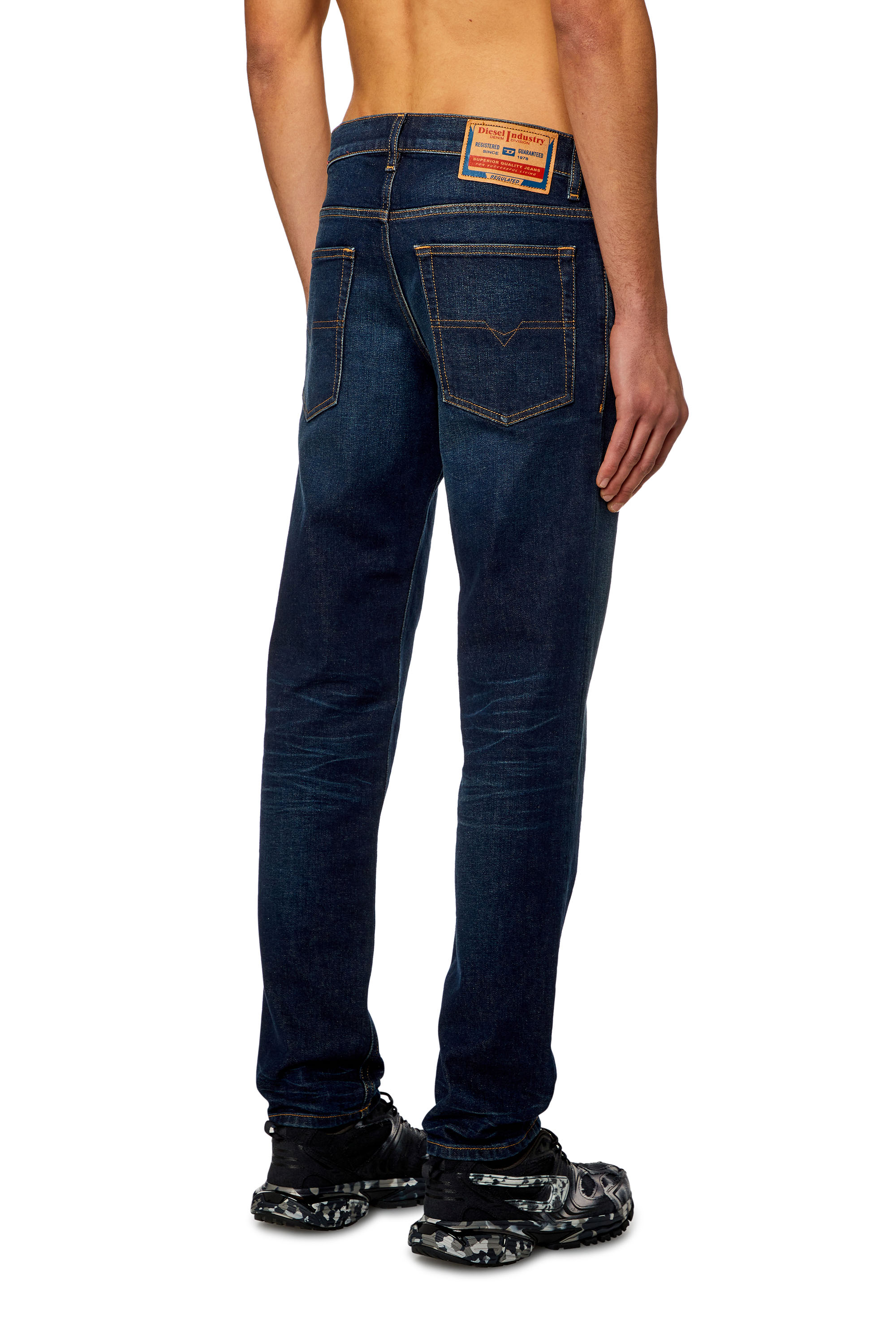 Diesel - Tapered Jeans 2023 D-Finitive 09H38, Dark Blue - Image 3