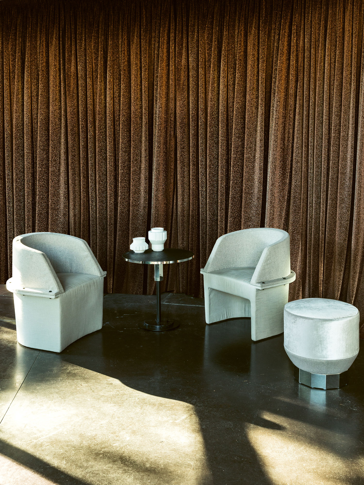 ASSEMBLY - SMALL ARMCHAIRS, - Furniture