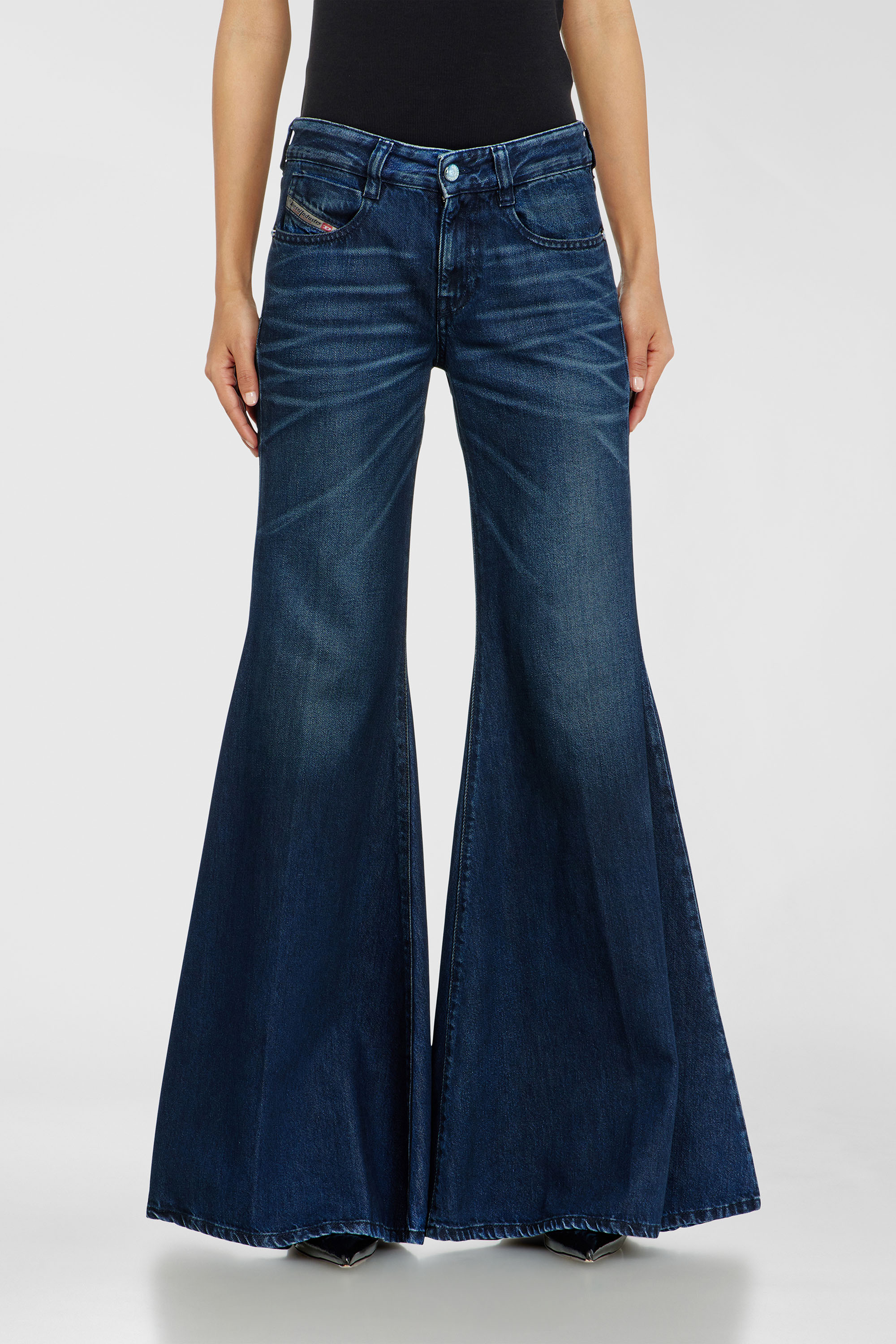 Diesel - Woman's Flare Jeans 1970 D-Bleess 09N21, Dark Blue - 1