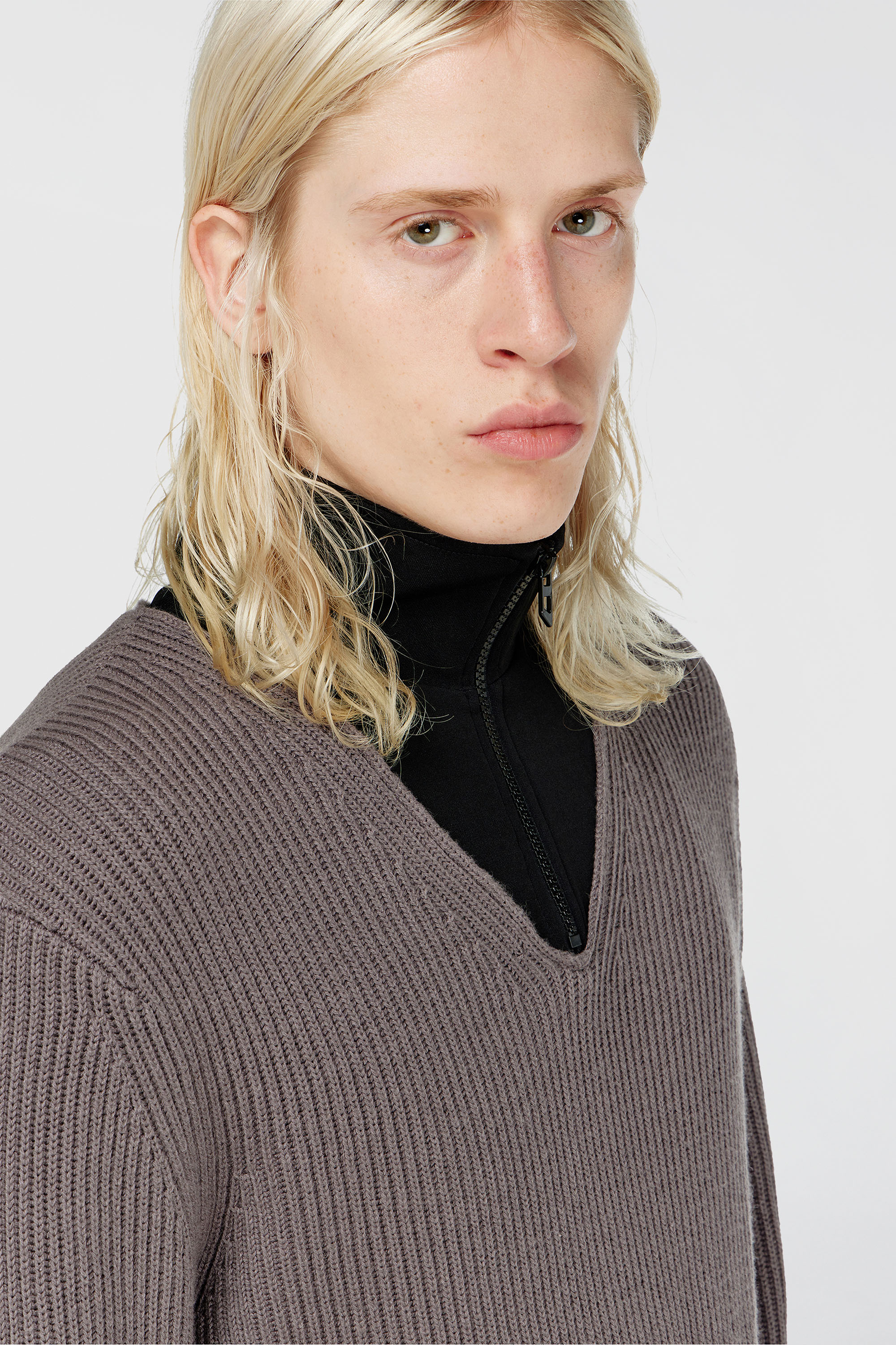 Diesel - K-MAMU, Man's Half-zip sweater with layered neckline in Black/Grey - 5