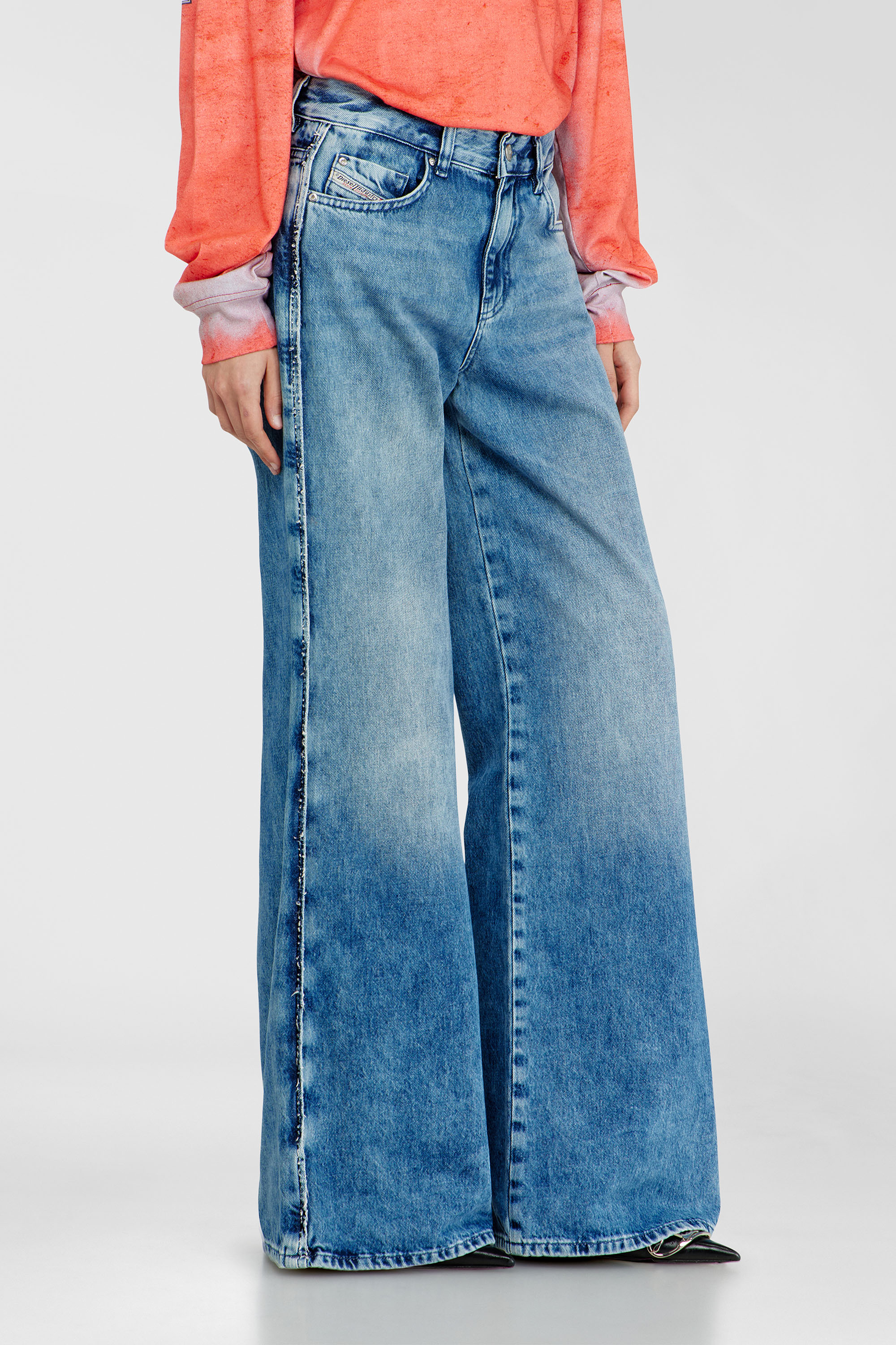 Diesel - Woman's Flare Jeans 1978 D-Akemi 0ADCJ, Medium blue - 7