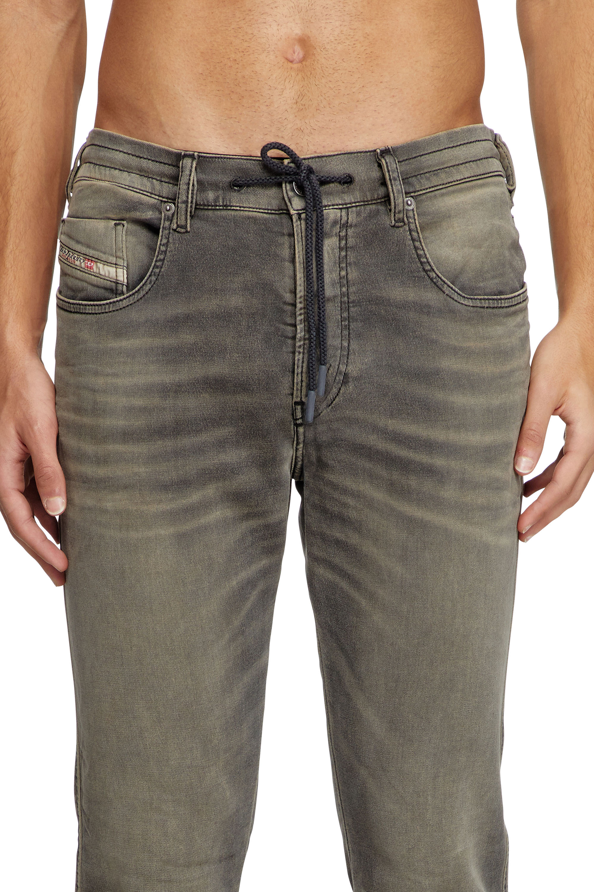 Diesel - Man's Slim 2060 D-Strukt Joggjeans® 068PD, Light Grey - 4