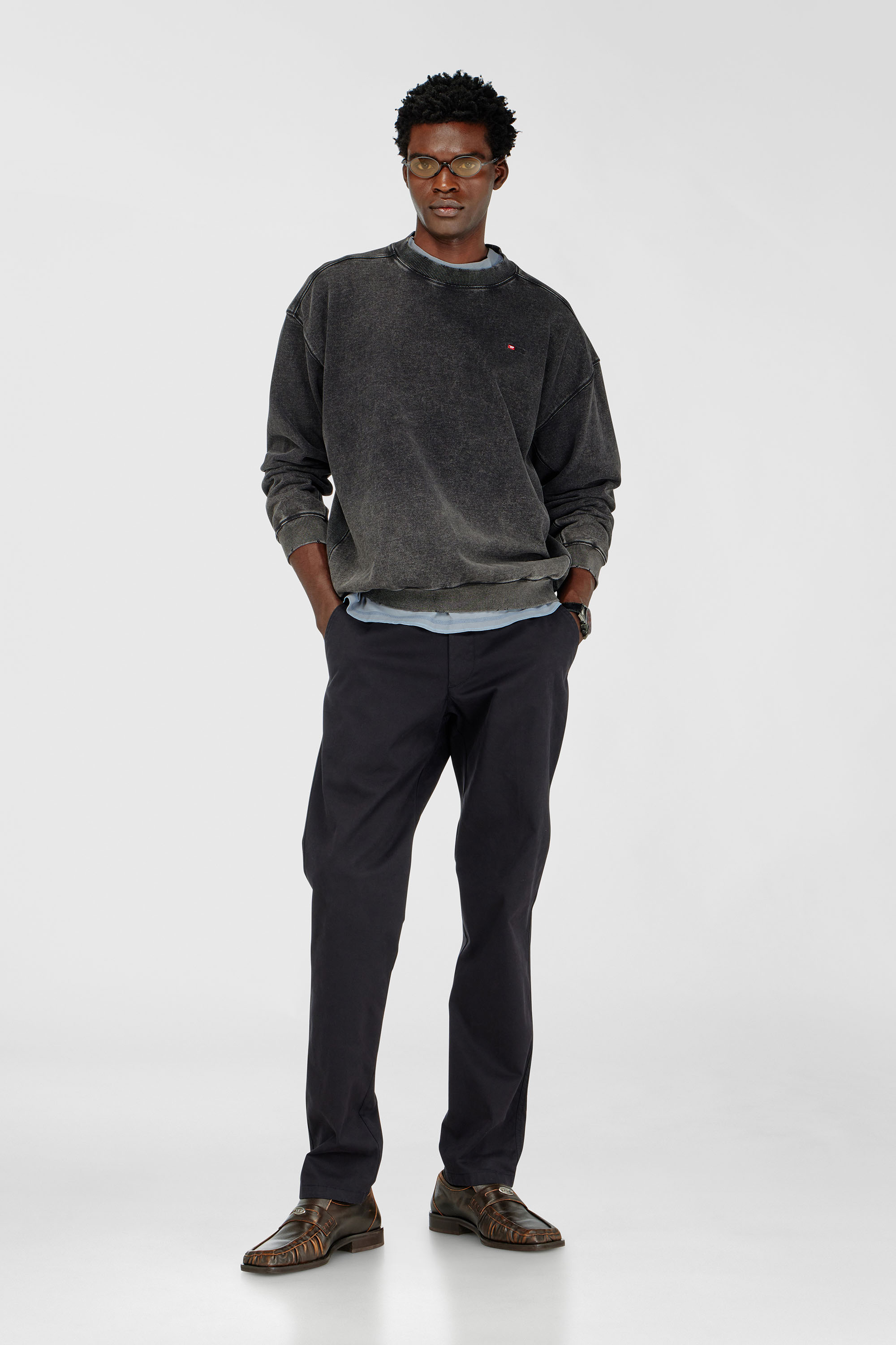 Diesel - P-DEFINE-EPCH, Man's Cotton pants with utility loop in Black - 1