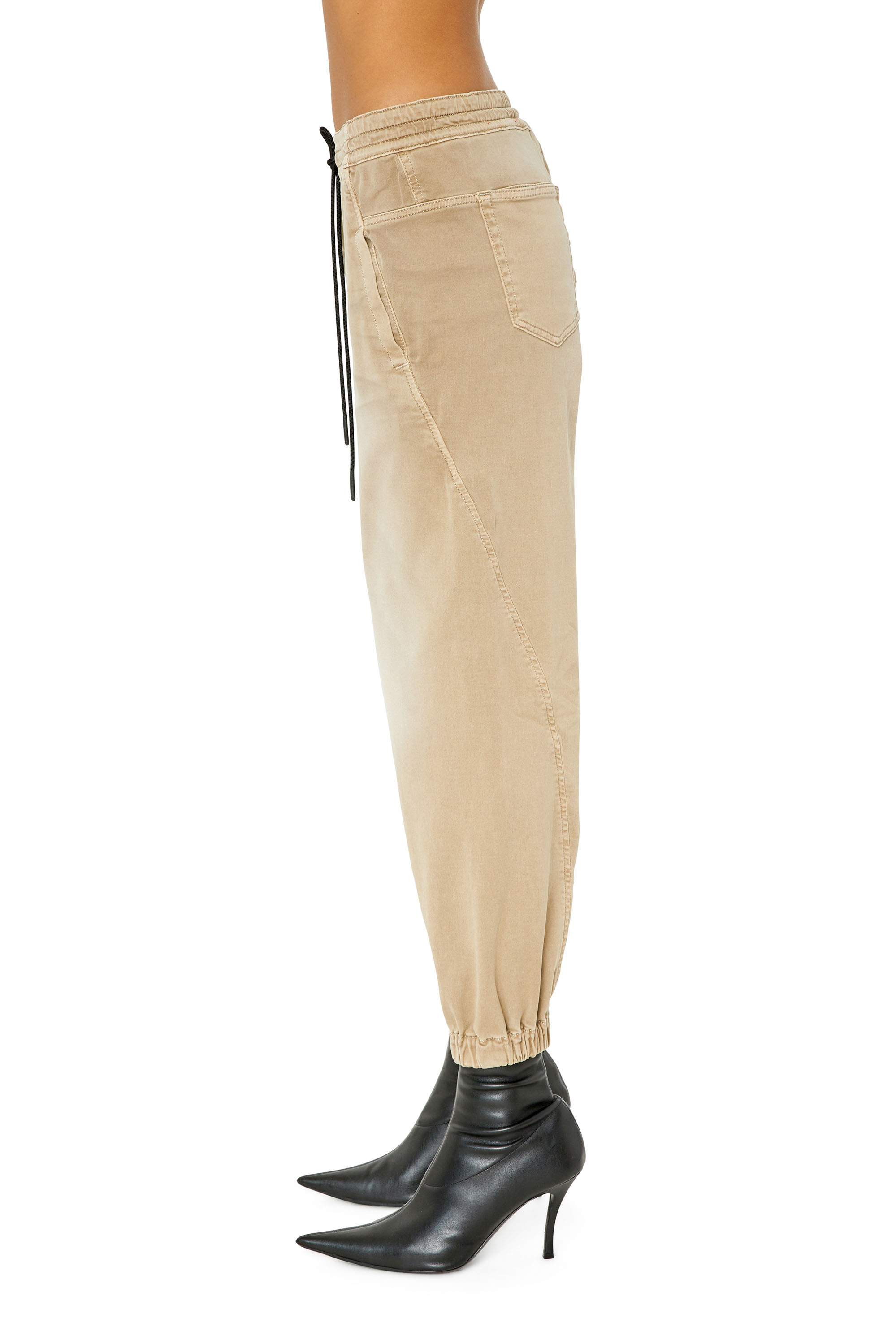 Diesel - Krailey JoggJeans® 0670M Boyfriend, Light Brown - Image 4