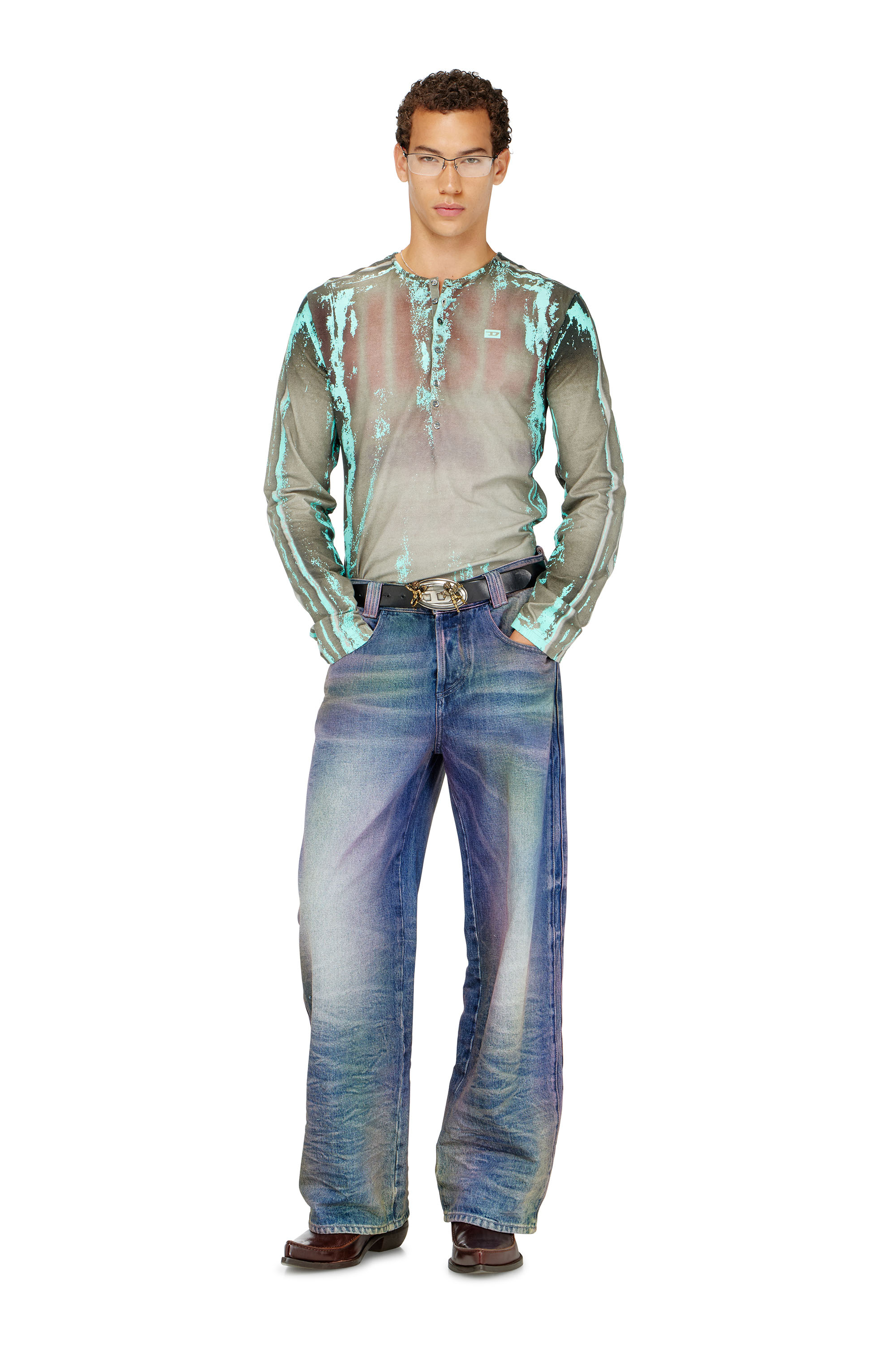 Diesel - T-FYNO-ML, Man's Grandad T-shirt in cracked leather-effect jersey in Green - 2