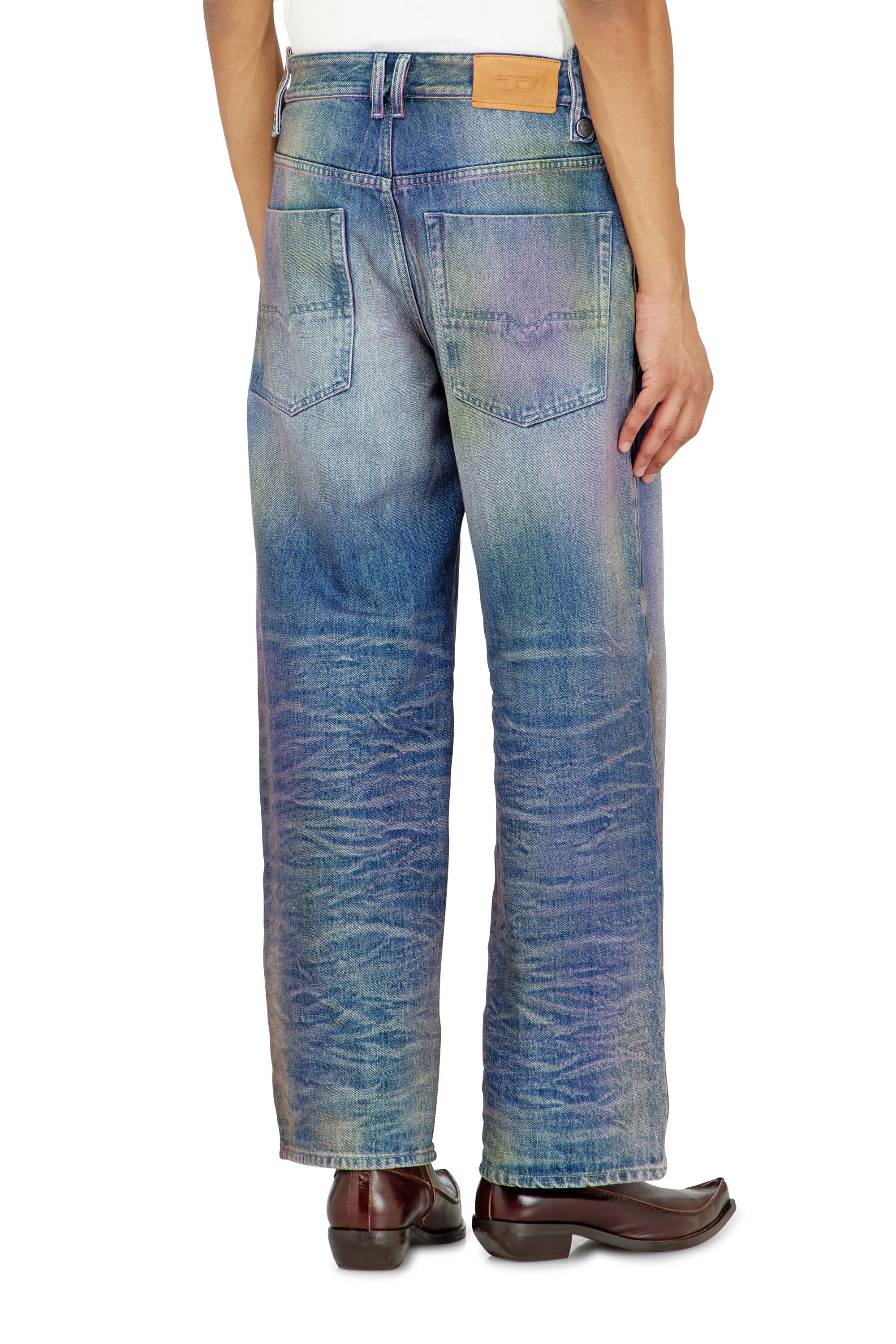 Diesel - Unisex's Relaxed Jeans 1982 D-Hakou 007FW, Medium blue - 5