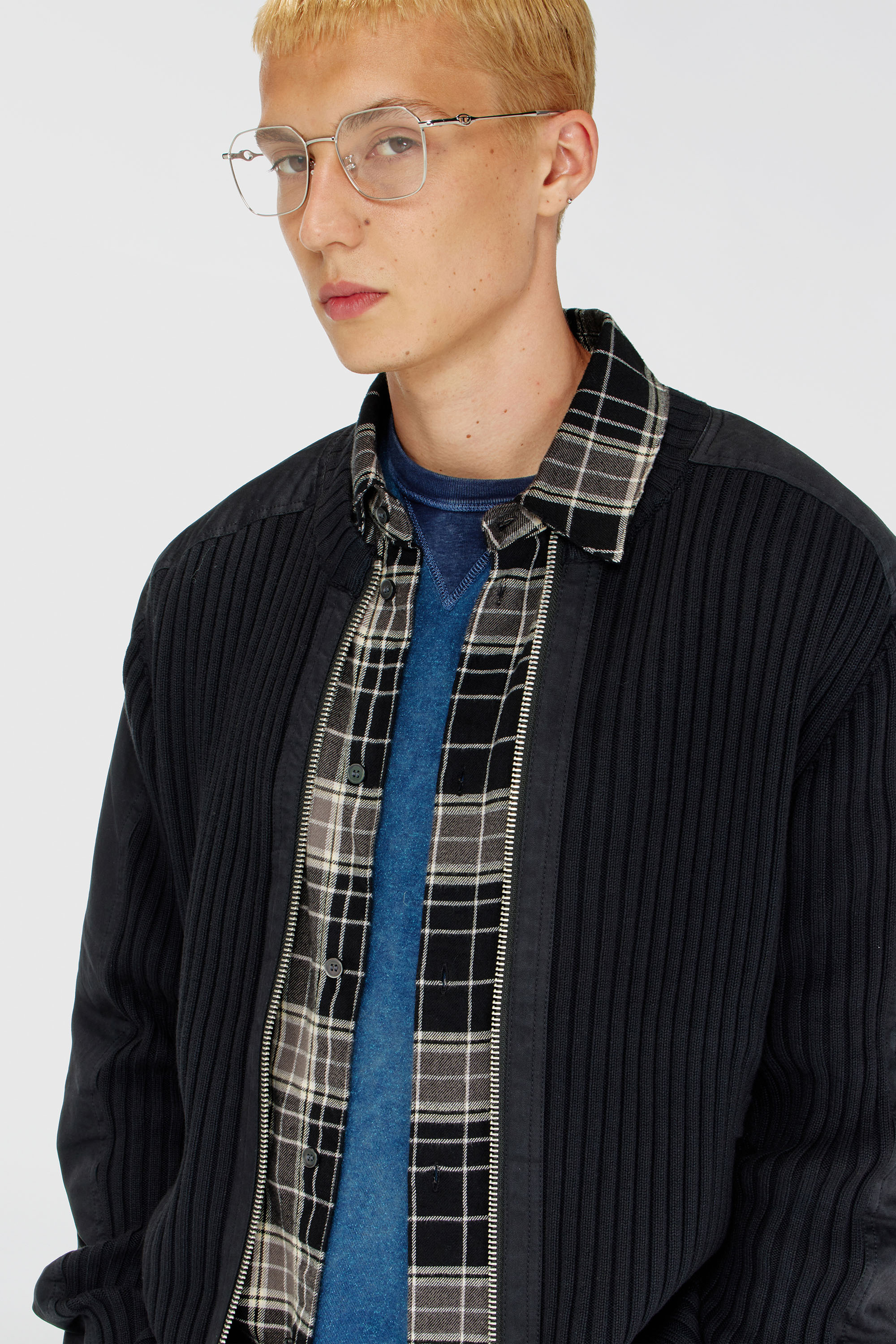 Diesel - K-MATTY, Man's Zipped cardigan with utilitarian panels in Black - 5