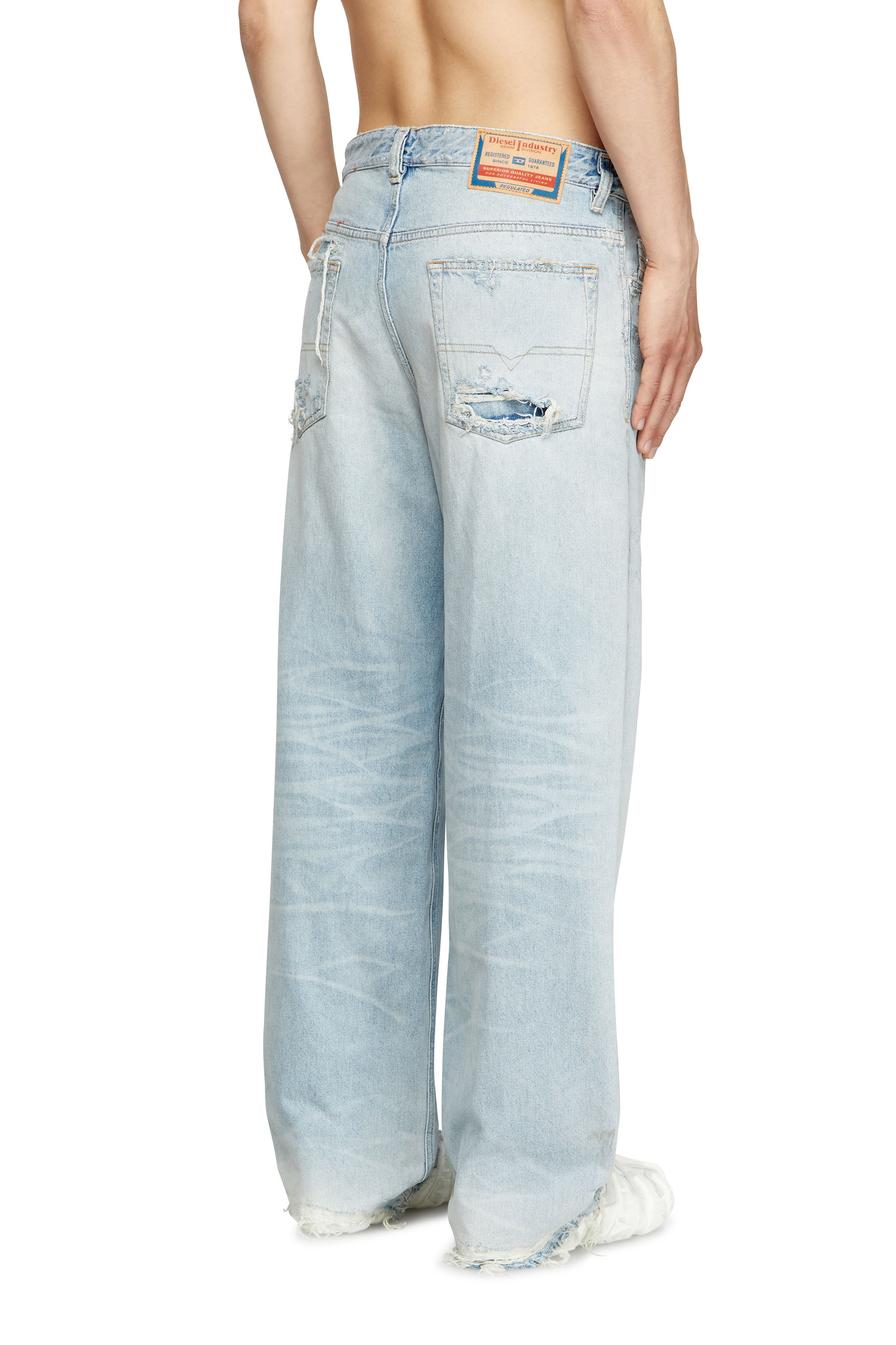 Diesel - Man's Relaxed Jeans 2001 D-Macro 09M53, Light Blue - 4