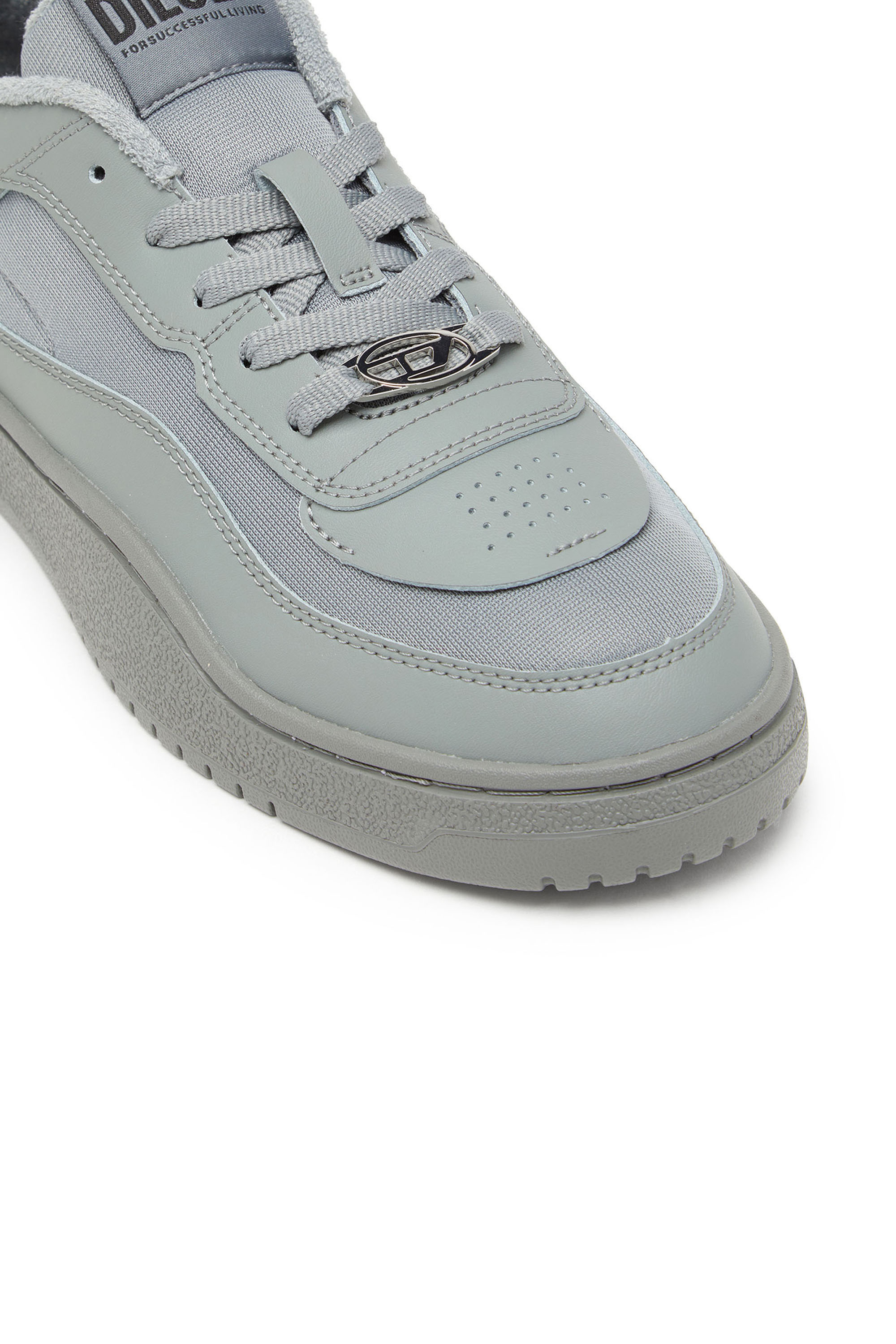 Diesel - S-OVAL SKATE LOW, Man's S-Oval Skate-Fabric-panelled leather sneakers in Grey - 6