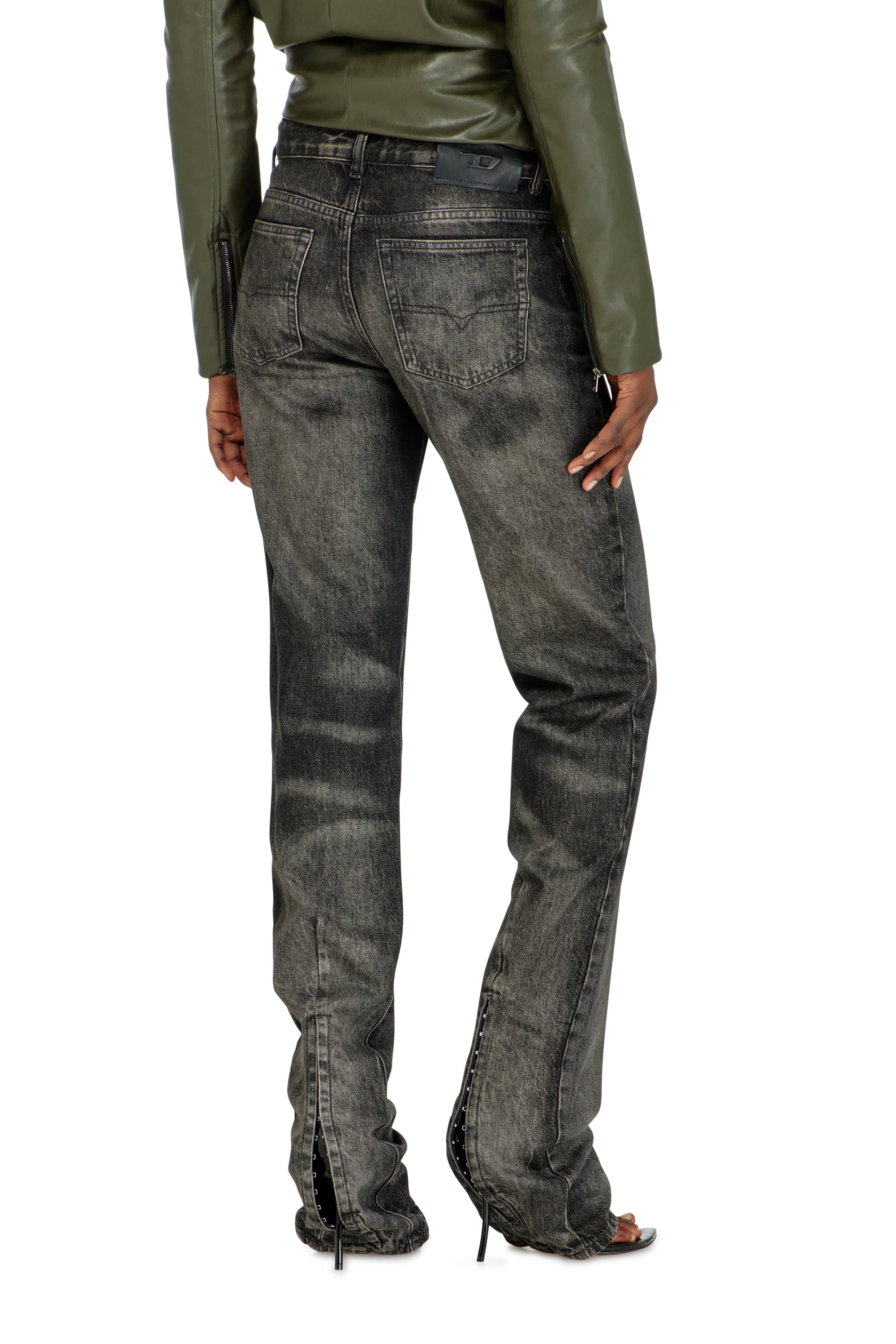 Diesel - Woman's Regular Jeans D-Heel 09R33, Black/Dark grey - 2