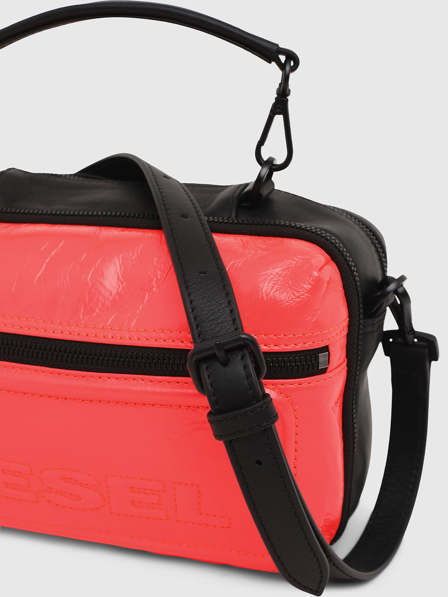 Women's Bags: Shopper, Backpacks, Travel Bags | Diesel®
