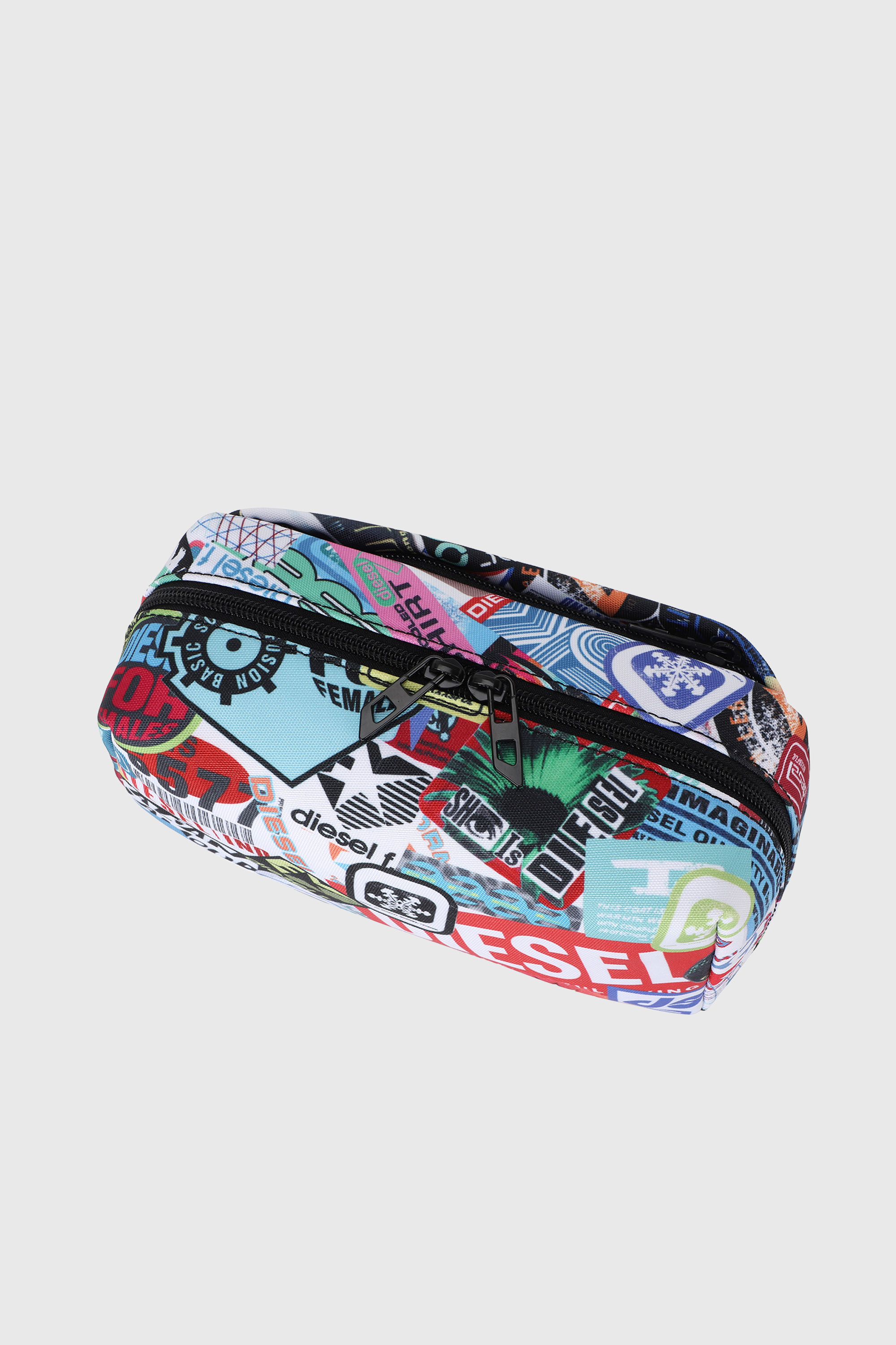 Diesel - DIESEL PC PRINTED BEAUTY CASE-STICKERS-, Unisex's Beauty case with stickers in Multicolor - 5