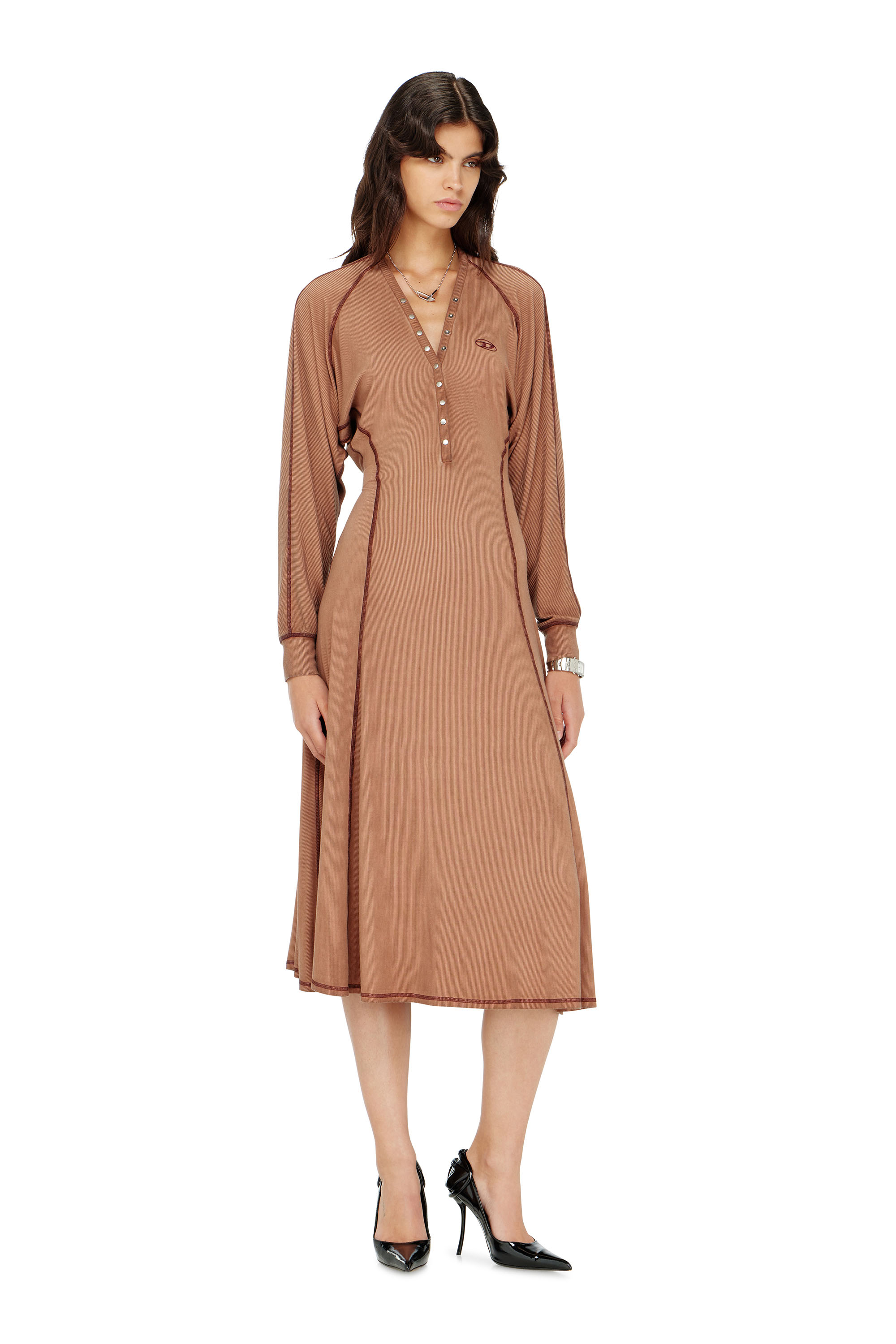 Diesel - D-ISERINA, Woman's Midi dress in ribbed jersey with batwing sleeves in null - 3