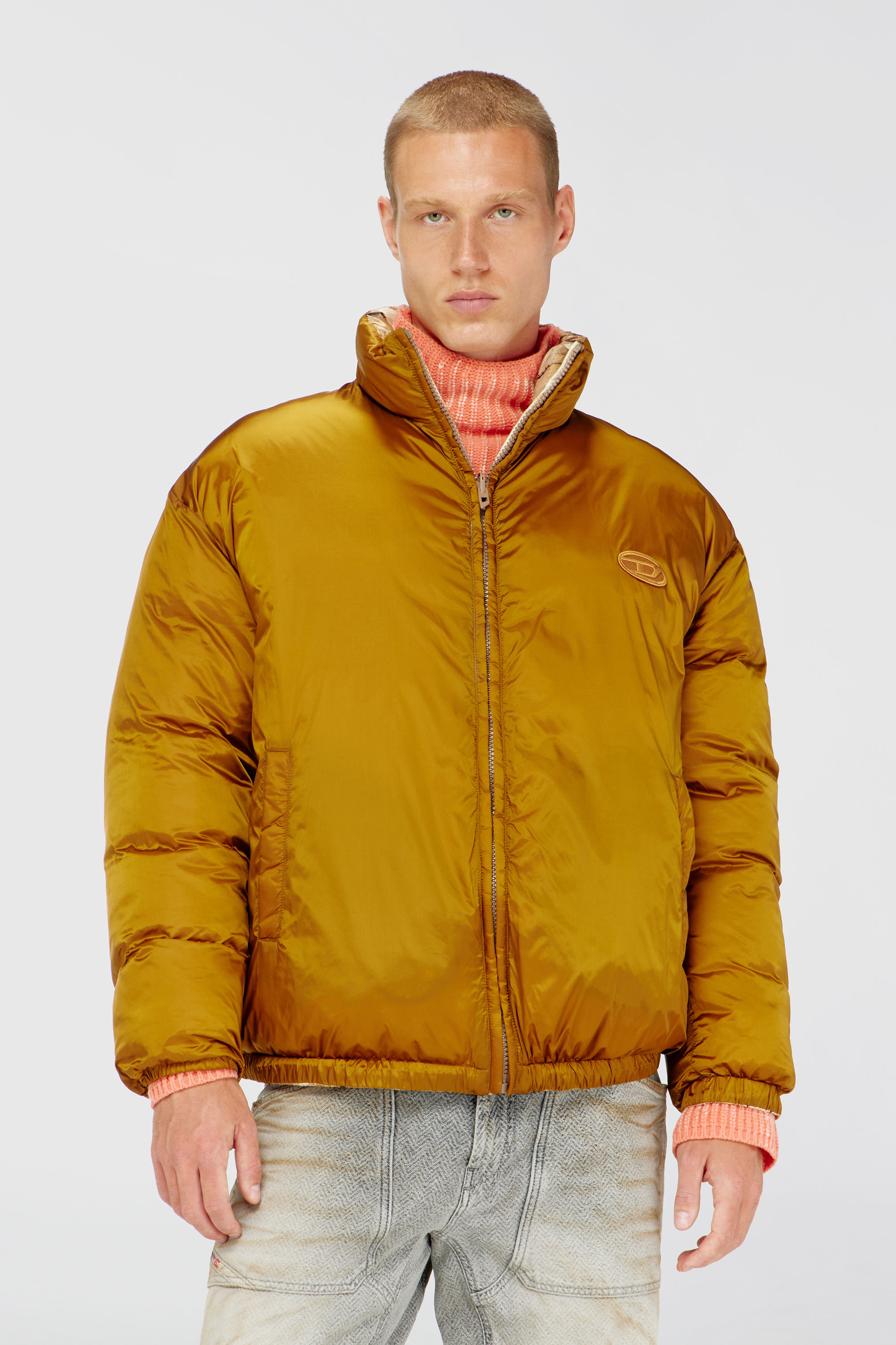 Diesel - W-BOURB-DLCK, Man's Reversible puffer jacket with argyle print in Beige/Brown - 6