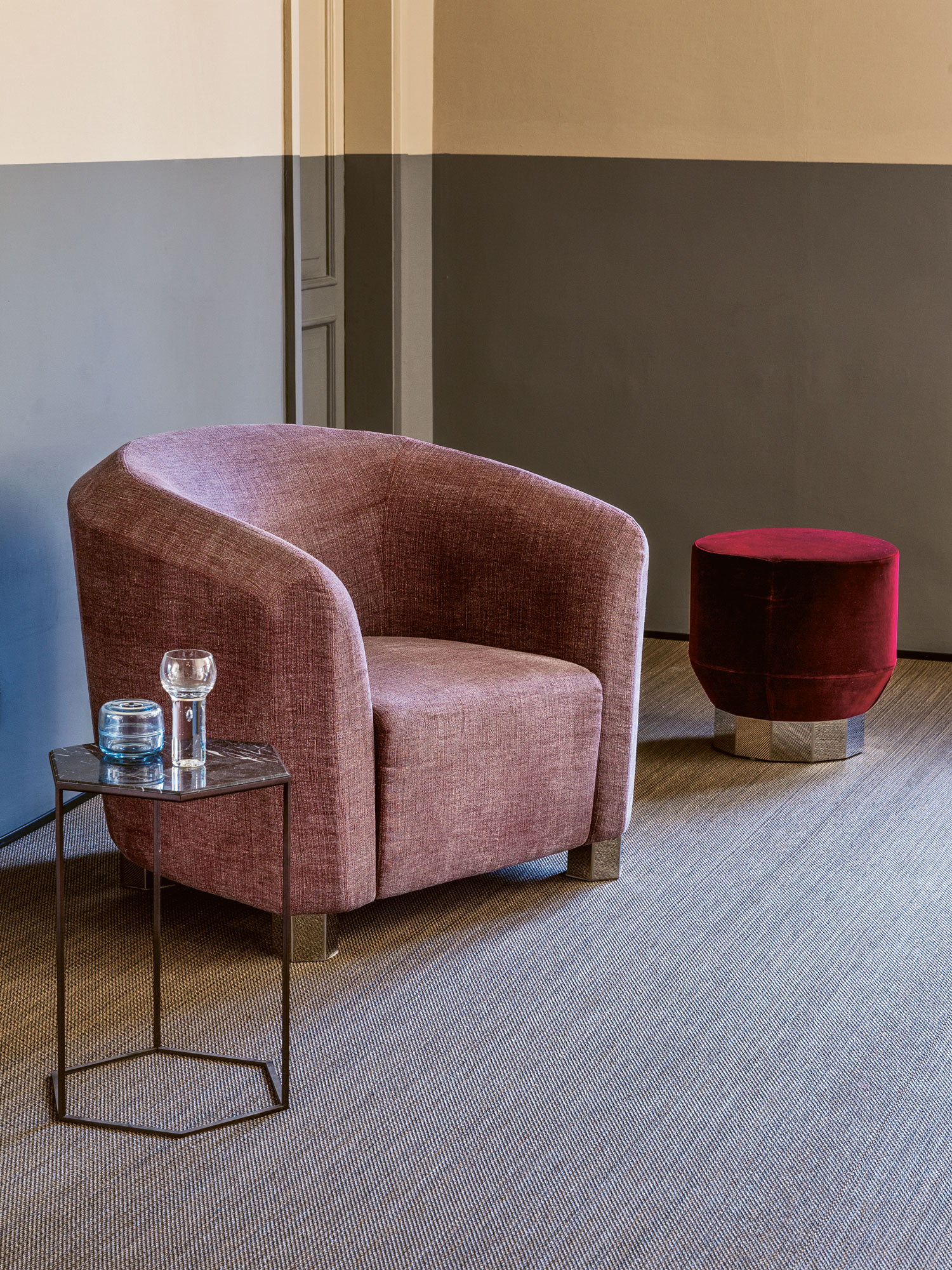 DECOFUTURA - ARMCHAIR, - Furniture