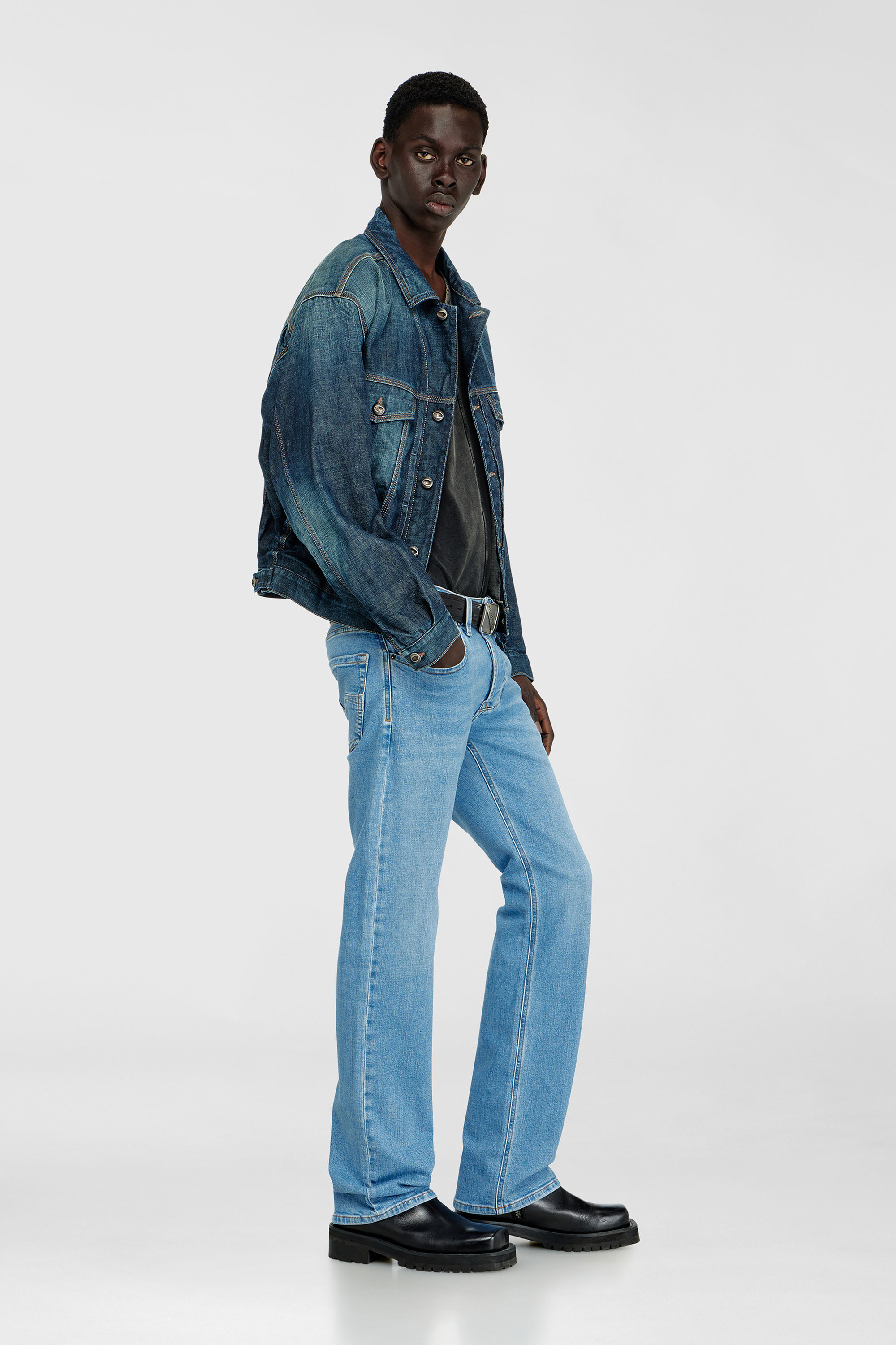 Diesel - Man's Regular Jeans 1985 Larkee 0HDBJ, Light Blue - 2